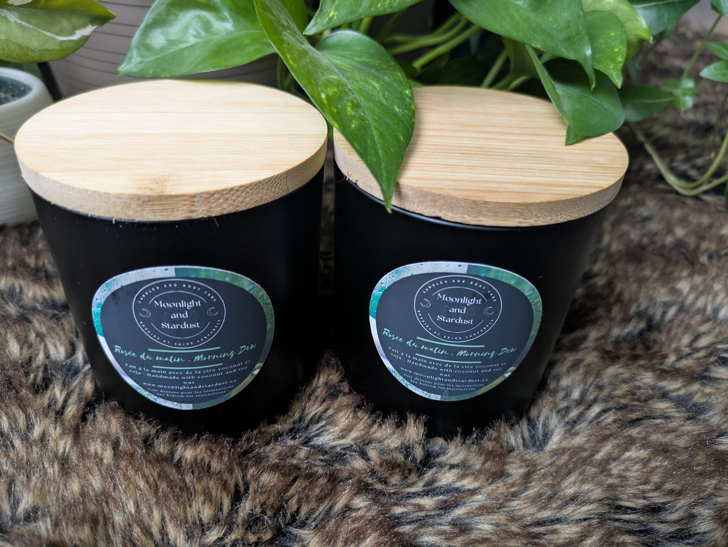 * 1 left * Regular Scent : Rainy Days / 10oz / wood