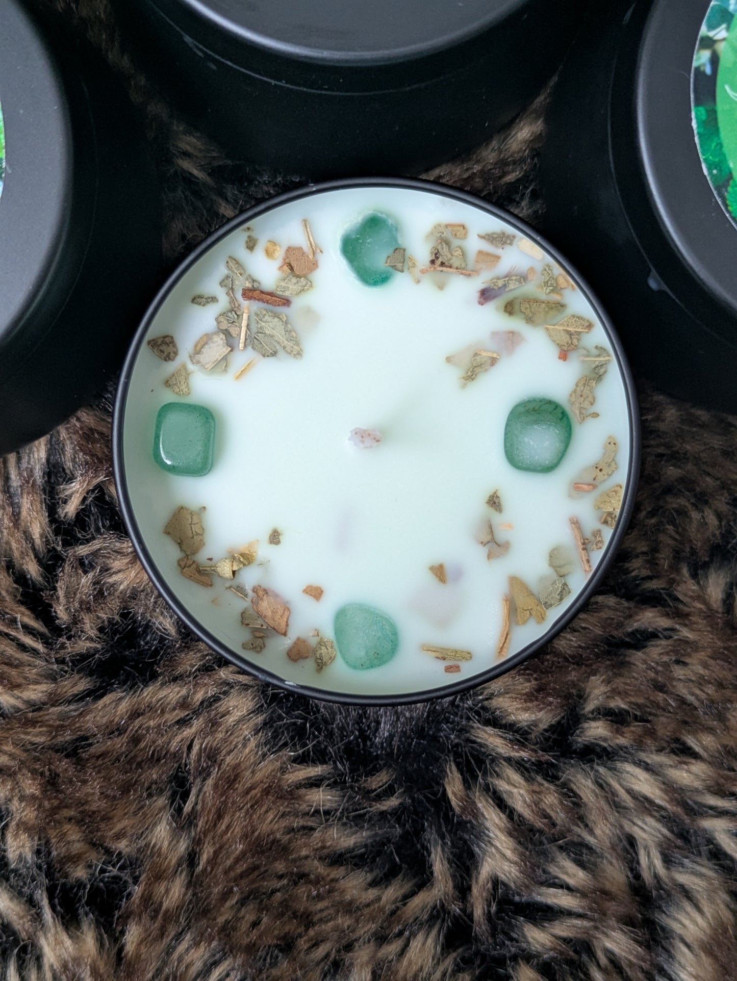 * 2 left * Regular scent : Minty eucalyptus / 4oz / cotton